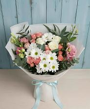 Букет цветов из:  Розы, Лизиантусы и Хризантемы в Онохой