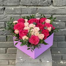 Цветочная композиция из Розы в коробке в Онохой
