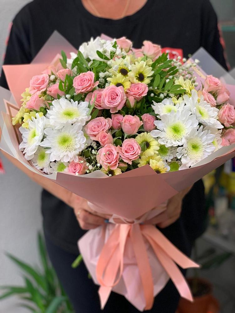 Букет цветов из: Розы и Хризантемы в Онохой