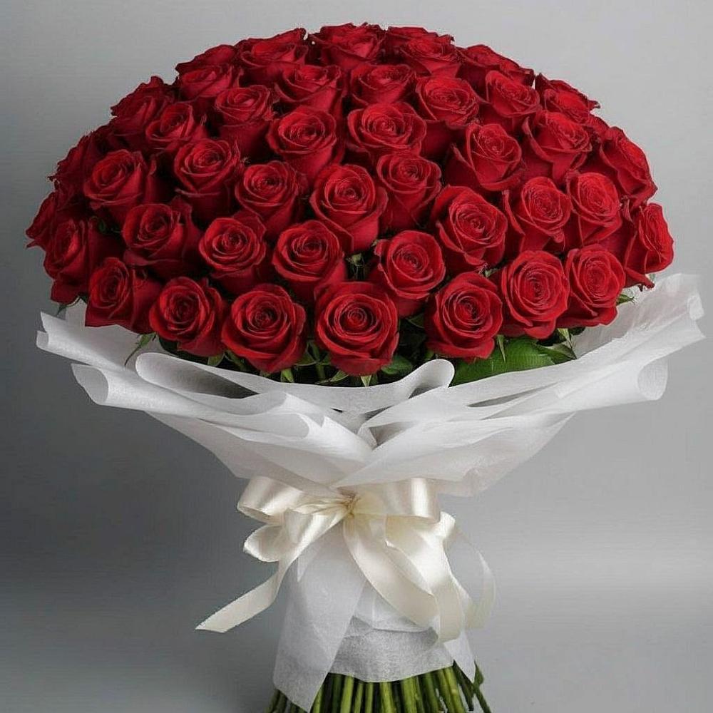 Букет 101 Красная роза Блэк Мэджик в Онохой