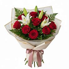 Букет цветов из:  Лилии и Розы в Онохой