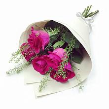 Букет цветов из:  Розы в Онохой