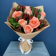 Букет цветов из:  Розы и Альстромерии в Онохой