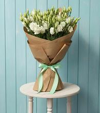 Букет цветов из:  Лизиантусы в Онохой