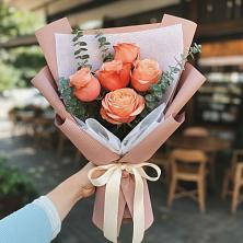 Букет цветов из:  Розы в Онохой