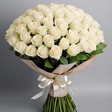 Букет 101 беля роза Белоснежка в Онохой