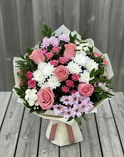 Букет цветов из:  Альстромерии, Гвоздики, Розы и Хризантемы в Онохой