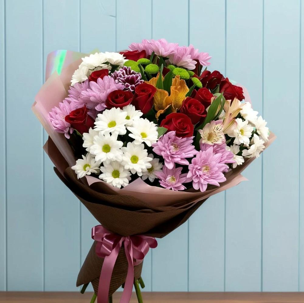 Букет цветов из: Розы, Хризантемы и Альстромерии в Онохой